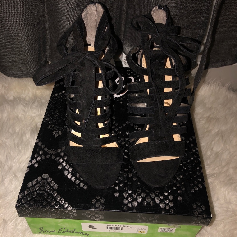 Sam Edelman Black Suede Yarina heels